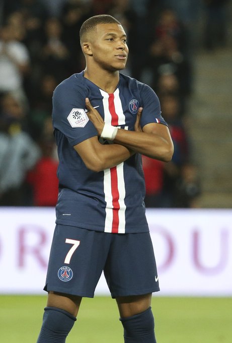 记者：彭啸应该是韧带损伤，联赛最后一轮可能是赶不上了（记者：彭啸疑似韧带受伤 或无缘联赛收官战）