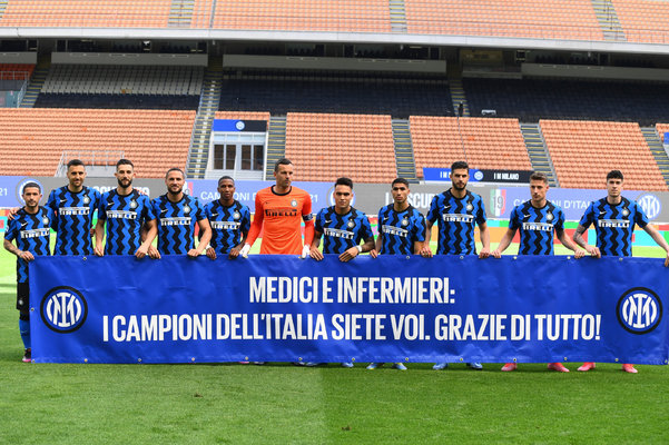 尹鸿博：明天是我生涯最后一场中超，因伤不得不做出退役选择（尹鸿博宣布因伤退役：明日将出战生涯最后一场中超）