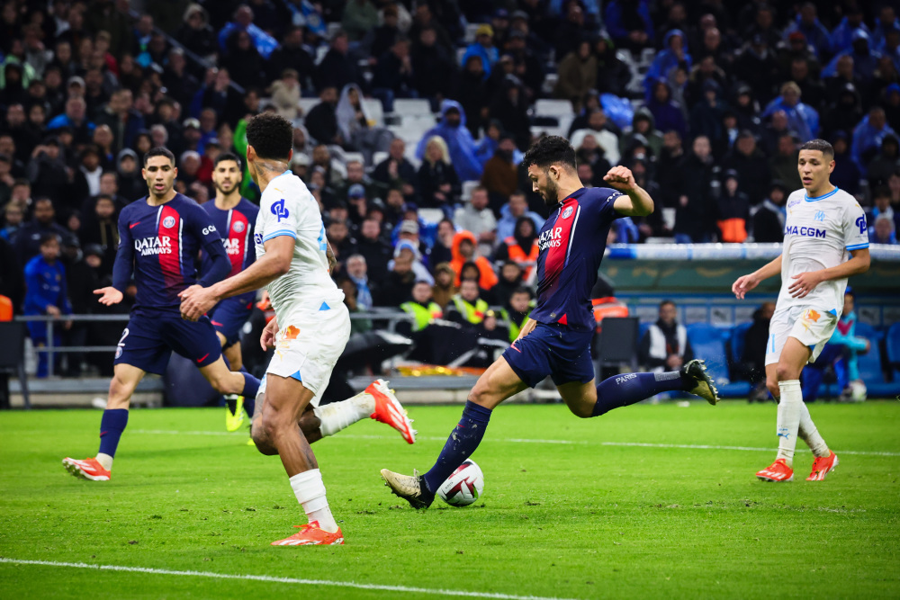 默特萨克：图赫尔敢于挑战超级球星，英格兰人还不习惯这种教练（默特萨克：图赫尔敢直面巨星，英格兰人尚未习惯这种主帅）